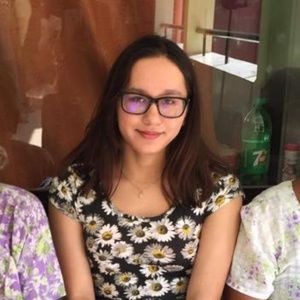 Meet your Posher, Chloe